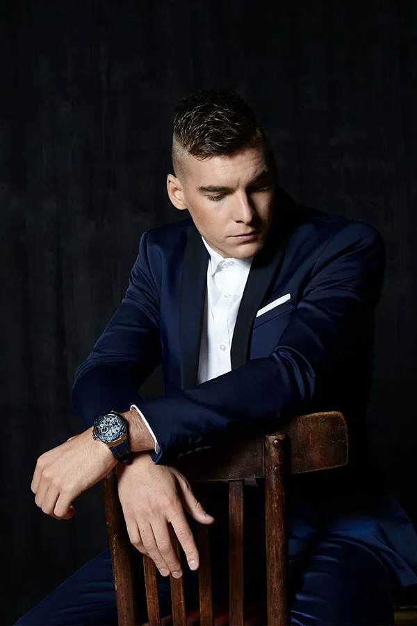 Book photo Pro#2 Mode homme Paris — shooting professionnel — exemple 617 — photo en grand
