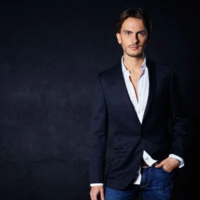 Book photo Homme acteur — Paris — studio — shooting professionnel — exemple 70 — aperçu