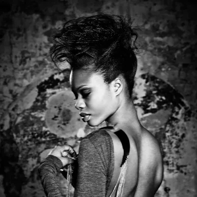 Book photo Femme — Paris — studio — shooting professionnel — exemple 41 — aperçu