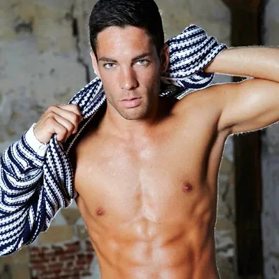 Book photo homme — Paris — studio — shooting professionnel — exemple 45 — aperçu