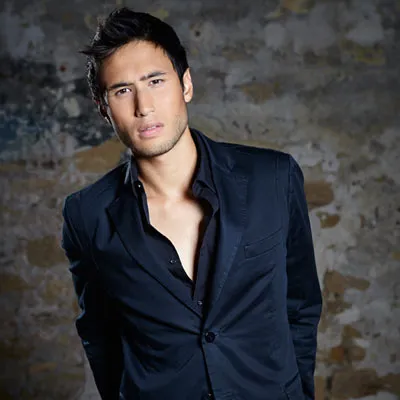 Book photo Homme — Paris — studio — shooting professionnel — exemple 65 — aperçu